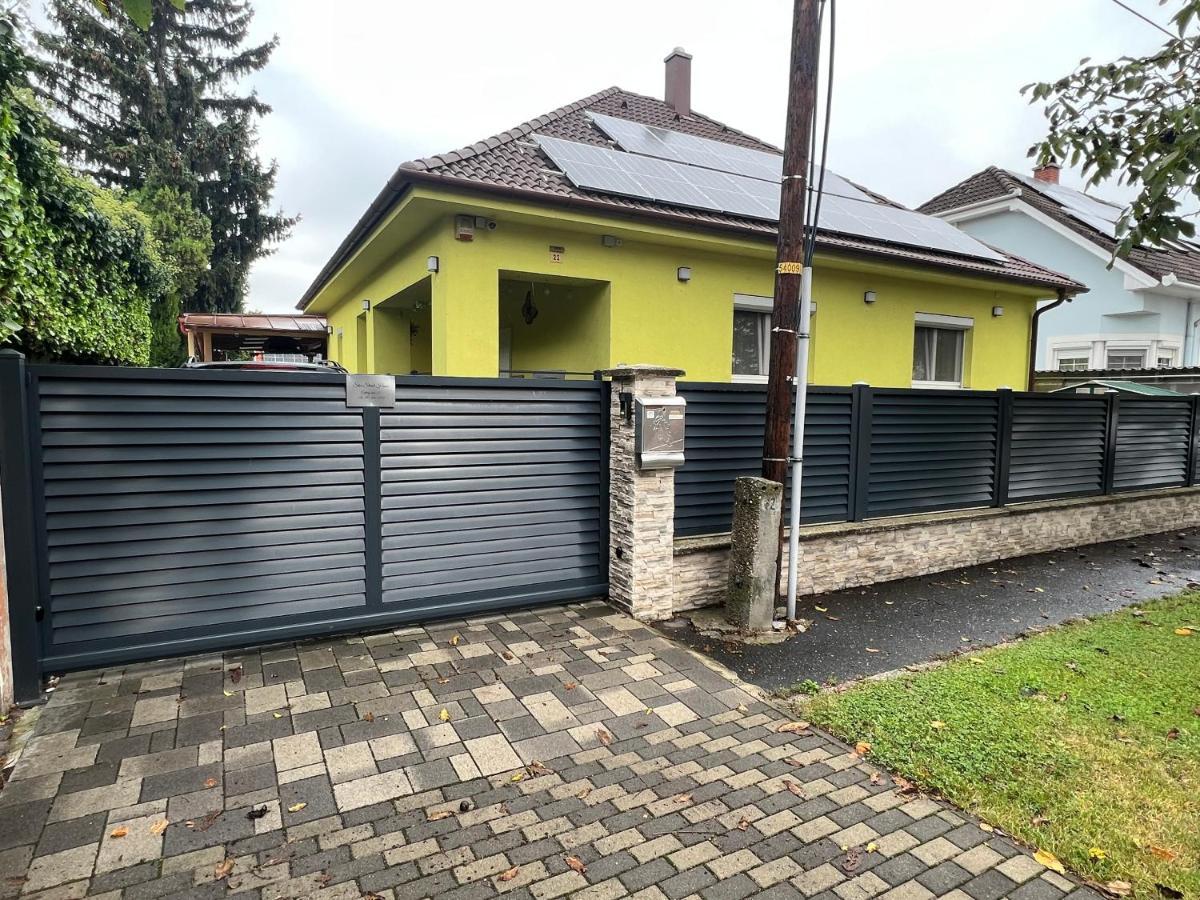 Star Street Home Mosonmagyaróvár Kültér fotó
