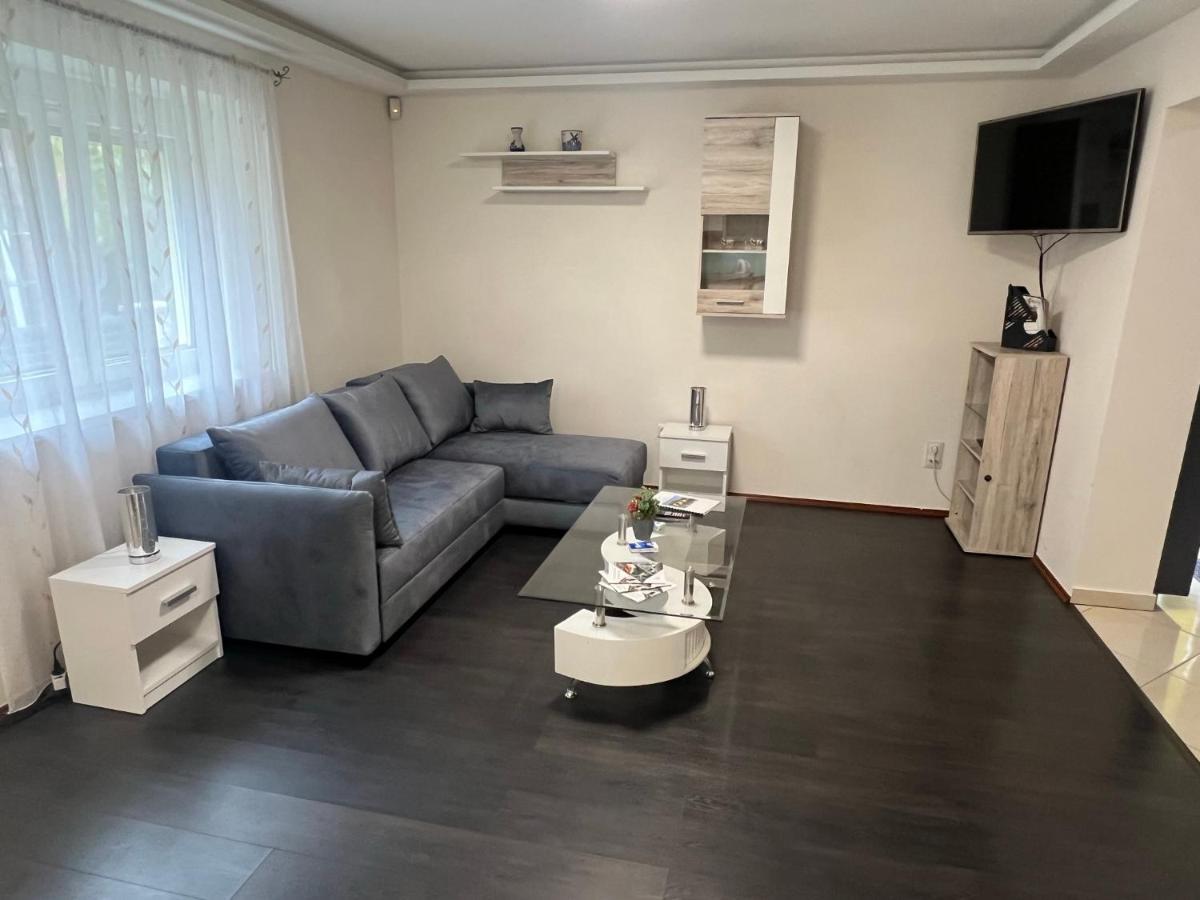Star Street Home Mosonmagyaróvár Kültér fotó